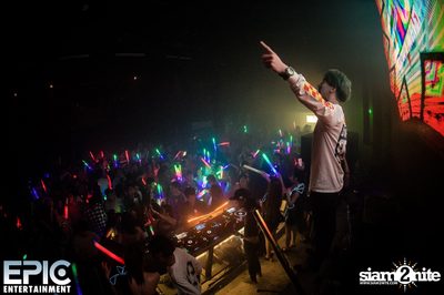 EPIC Entertainment นำเสนอ TRINITY ที่ ไลฟ์ อาร์ซีเอ — photo 111