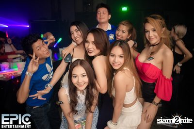 EPIC Entertainment นำเสนอ TRINITY ที่ ไลฟ์ อาร์ซีเอ — photo 129