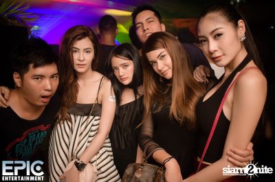 EPIC Entertainment นำเสนอ TRINITY ที่ ไลฟ์ อาร์ซีเอ — photo 147