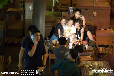 Seenspace Invasion ที่ร้าน Clouds, Fat'R Gut'z และ BREW Beers & Ciders — photo 12