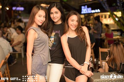 Seenspace Invasion ที่ร้าน Clouds, Fat'R Gut'z และ BREW Beers & Ciders — photo 20