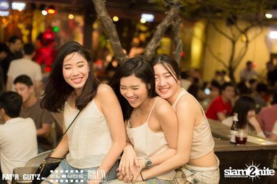 Seenspace Invasion ที่ร้าน Clouds, Fat'R Gut'z และ BREW Beers & Ciders — photo 30