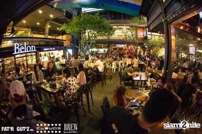 Seenspace Invasion ที่ร้าน Clouds, Fat'R Gut'z และ BREW Beers & Ciders — photo 43