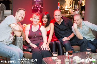 Seenspace Invasion ที่ร้าน Clouds, Fat'R Gut'z และ BREW Beers & Ciders — photo 56