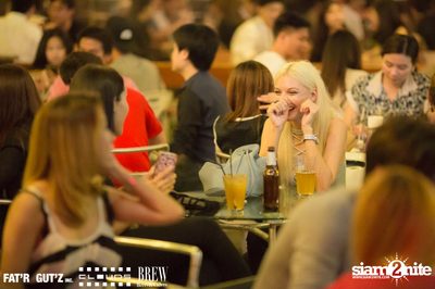 Seenspace Invasion ที่ร้าน Clouds, Fat'R Gut'z และ BREW Beers & Ciders — photo 58