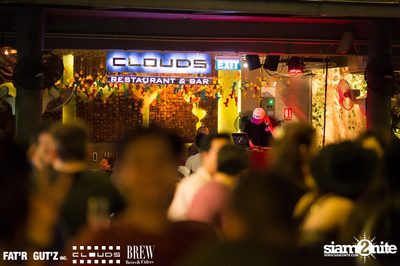 Seenspace Invasion ที่ร้าน Clouds, Fat'R Gut'z และ BREW Beers & Ciders — photo 59
