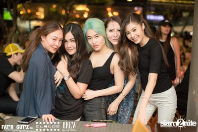 Seenspace Invasion ที่ร้าน Clouds, Fat'R Gut'z และ BREW Beers & Ciders — photo 66