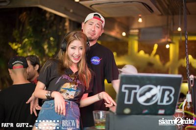 Seenspace Invasion ที่ร้าน Clouds, Fat'R Gut'z และ BREW Beers & Ciders — photo 80