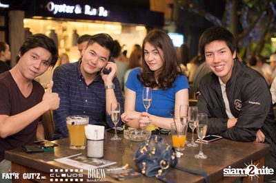 Seenspace Invasion ที่ร้าน Clouds, Fat'R Gut'z และ BREW Beers & Ciders — photo 82