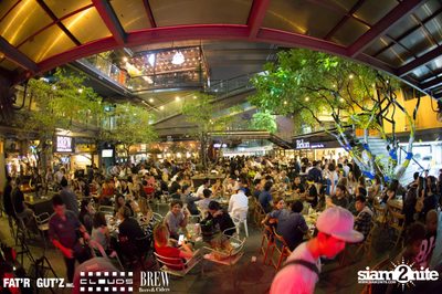 Seenspace Invasion ที่ร้าน Clouds, Fat'R Gut'z และ BREW Beers & Ciders — photo 107
