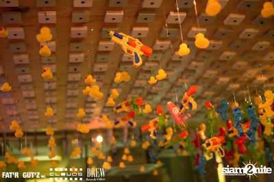 Seenspace Invasion ที่ร้าน Clouds, Fat'R Gut'z และ BREW Beers & Ciders — photo 110