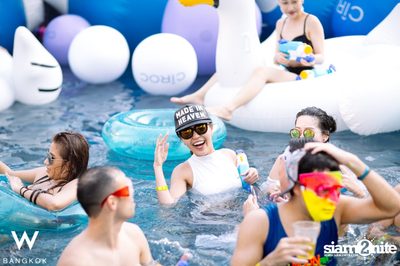 W Bangkok Presents Songkran Splash Away Pool Party 2016 — photo 165