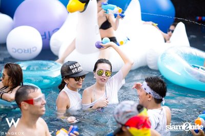 W Bangkok Presents Songkran Splash Away Pool Party 2016 — photo 166