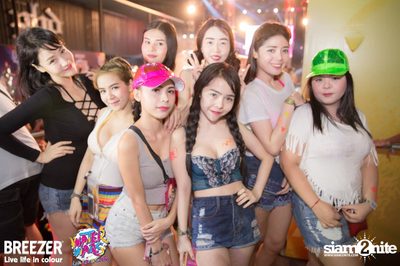 BREEZER presents Water Wars Live life in colour at RCA Block A — photo 27