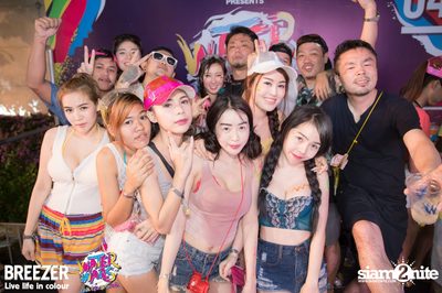 BREEZER presents Water Wars Live life in colour at RCA Block A — photo 30