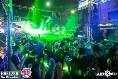 BREEZER presents Water Wars Live life in colour at RCA Block A — photo 66