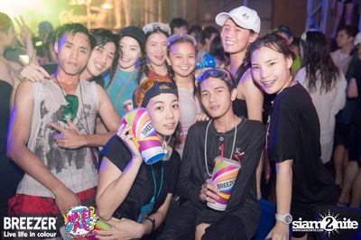 BREEZER presents Water Wars Live life in colour at RCA Block A — photo 70