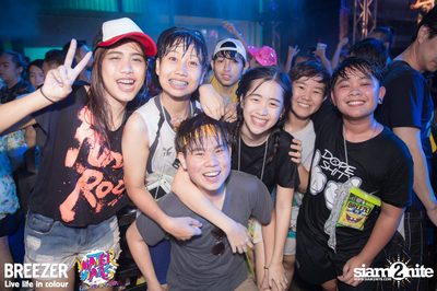 BREEZER presents Water Wars Live life in colour at RCA Block A — photo 88