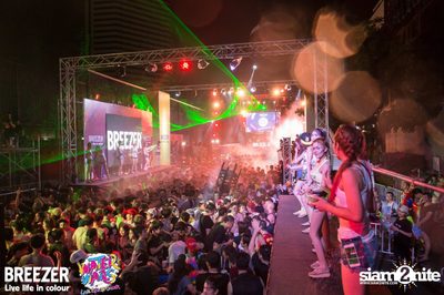 BREEZER presents Water Wars Live life in colour at RCA Block A — photo 95