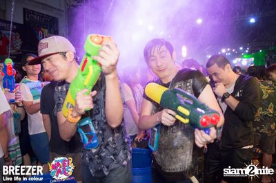 BREEZER presents Water Wars Live life in colour at RCA Block A — photo 107