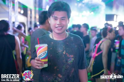 BREEZER presents Water Wars Live life in colour at RCA Block A — photo 121