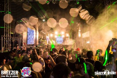 BREEZER presents Water Wars Live life in colour at RCA Block A — photo 124