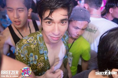 BREEZER presents Water Wars Live life in colour at RCA Block A — photo 129