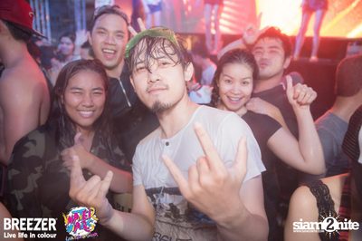 BREEZER presents Water Wars Live life in colour at RCA Block A — photo 172