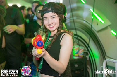 BREEZER presents Water Wars Live life in colour at RCA Block A — photo 183