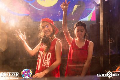 BREEZER presents Water Wars Live life in colour at RCA Block A — photo 187