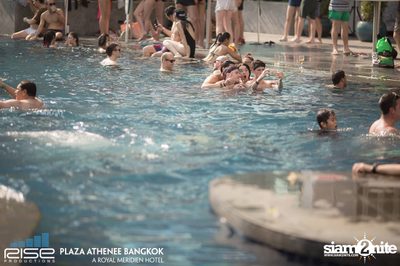 H2o Splash Free Songkran Fest at Plaza Athenee Bangkok — photo 121