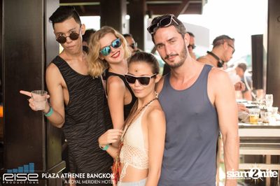 H2o Splash Free Songkran Fest at Plaza Athenee Bangkok — photo 197