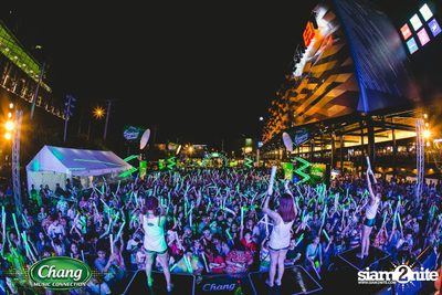 Chang Music Connection นำเสนอ Songkran Moments ที่ เดอะ สตรีท — photo 111