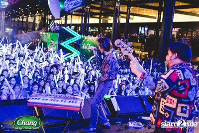 Chang Music Connection นำเสนอ Songkran Moments ที่ เดอะ สตรีท — photo 159