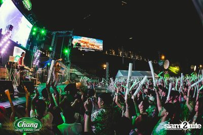 Chang Music Connection นำเสนอ Songkran Moments ที่ เดอะ สตรีท — photo 172