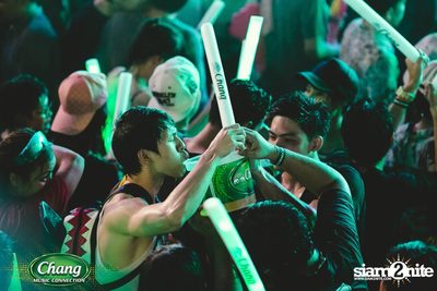 Chang Music Connection นำเสนอ Songkran Moments ที่ เดอะ สตรีท — photo 224