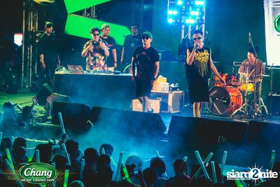 Chang Music Connection นำเสนอ Songkran Moments ที่ เดอะ สตรีท — photo 233