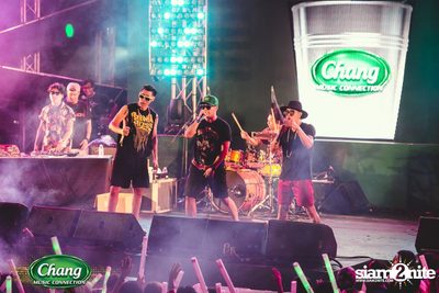 Chang Music Connection นำเสนอ Songkran Moments ที่ เดอะ สตรีท — photo 236
