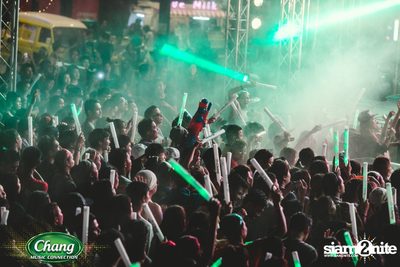 Chang Music Connection นำเสนอ Songkran Moments ที่ เดอะ สตรีท — photo 243