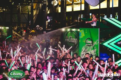 Chang Music Connection นำเสนอ Songkran Moments ที่ เดอะ สตรีท — photo 253