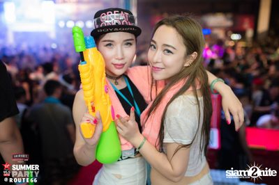 Smirnoff Midnight 100 นำเสนอ 95.5 Virgin Hitz Summer Party — photo 20