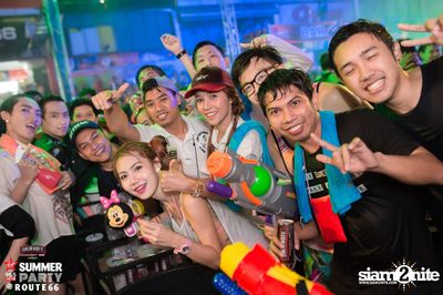 Smirnoff Midnight 100 นำเสนอ 95.5 Virgin Hitz Summer Party — photo 30