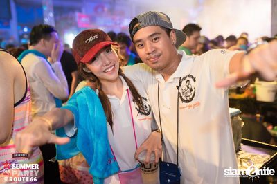 Smirnoff Midnight 100 นำเสนอ 95.5 Virgin Hitz Summer Party — photo 34