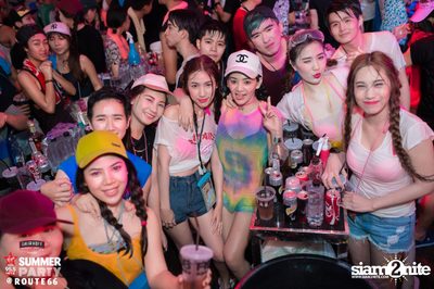 Smirnoff Midnight 100 นำเสนอ 95.5 Virgin Hitz Summer Party — photo 40