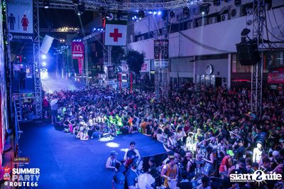Smirnoff Midnight 100 นำเสนอ 95.5 Virgin Hitz Summer Party — photo 41