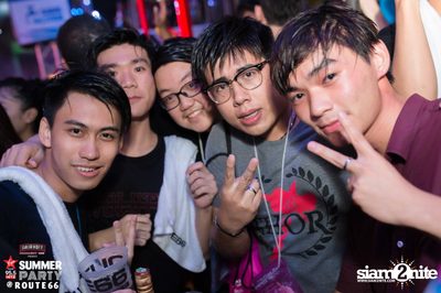 Smirnoff Midnight 100 นำเสนอ 95.5 Virgin Hitz Summer Party — photo 61