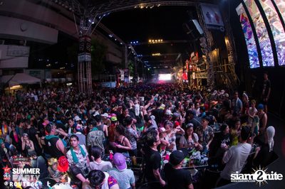 Smirnoff Midnight 100 นำเสนอ 95.5 Virgin Hitz Summer Party — photo 67