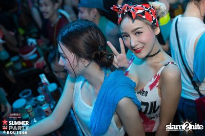 Smirnoff Midnight 100 นำเสนอ 95.5 Virgin Hitz Summer Party — photo 79