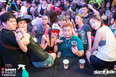 Smirnoff Midnight 100 นำเสนอ 95.5 Virgin Hitz Summer Party — photo 81