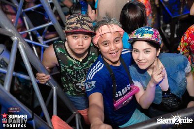 Smirnoff Midnight 100 นำเสนอ 95.5 Virgin Hitz Summer Party — photo 84